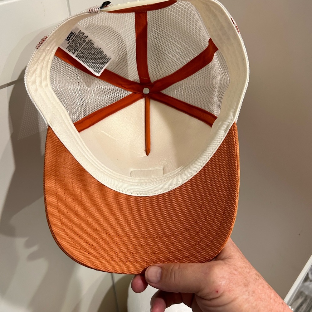 Vans SnapBack hat (New) - Picture 6 of 6
